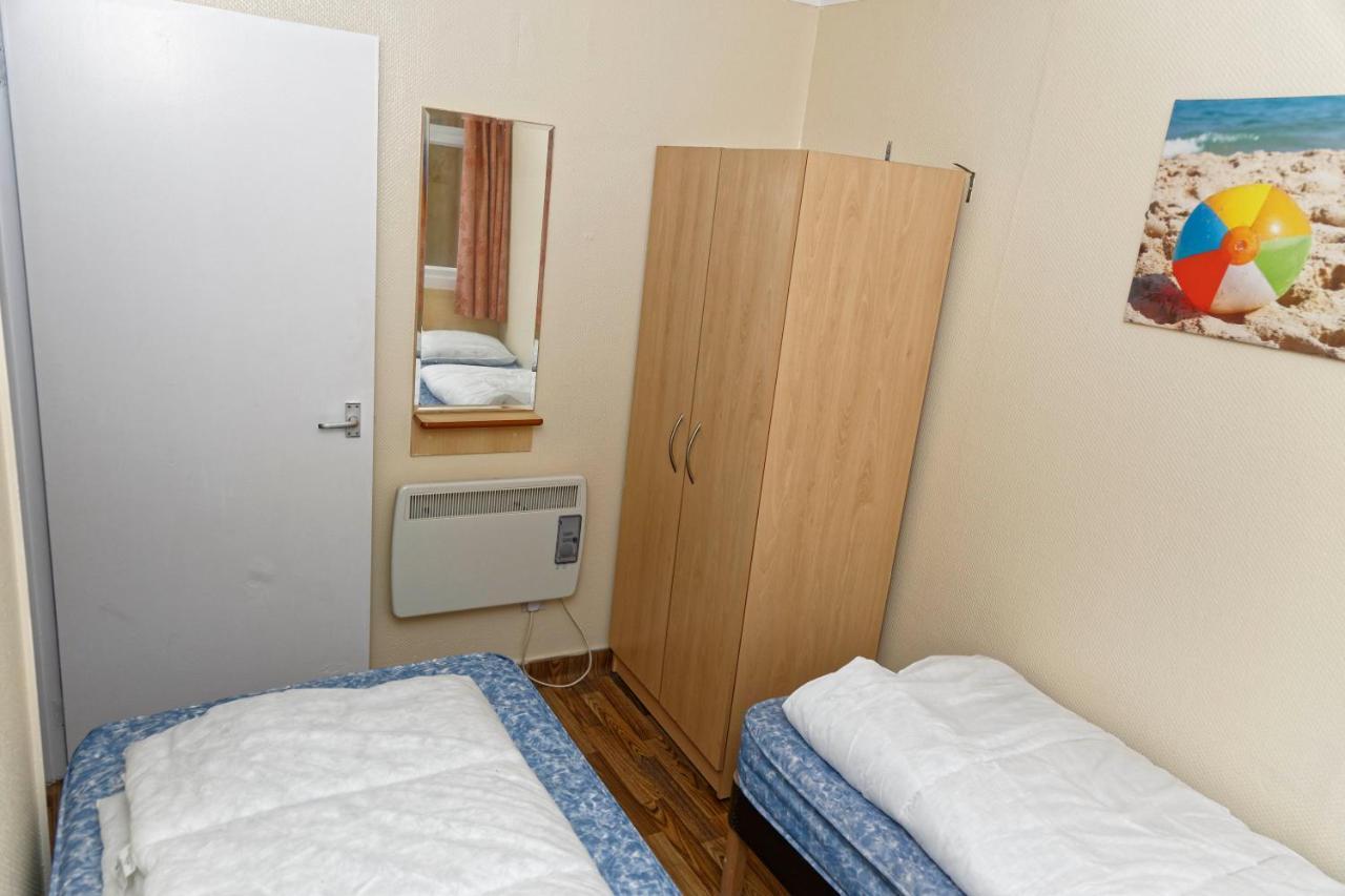 Pontins - Sands 2*